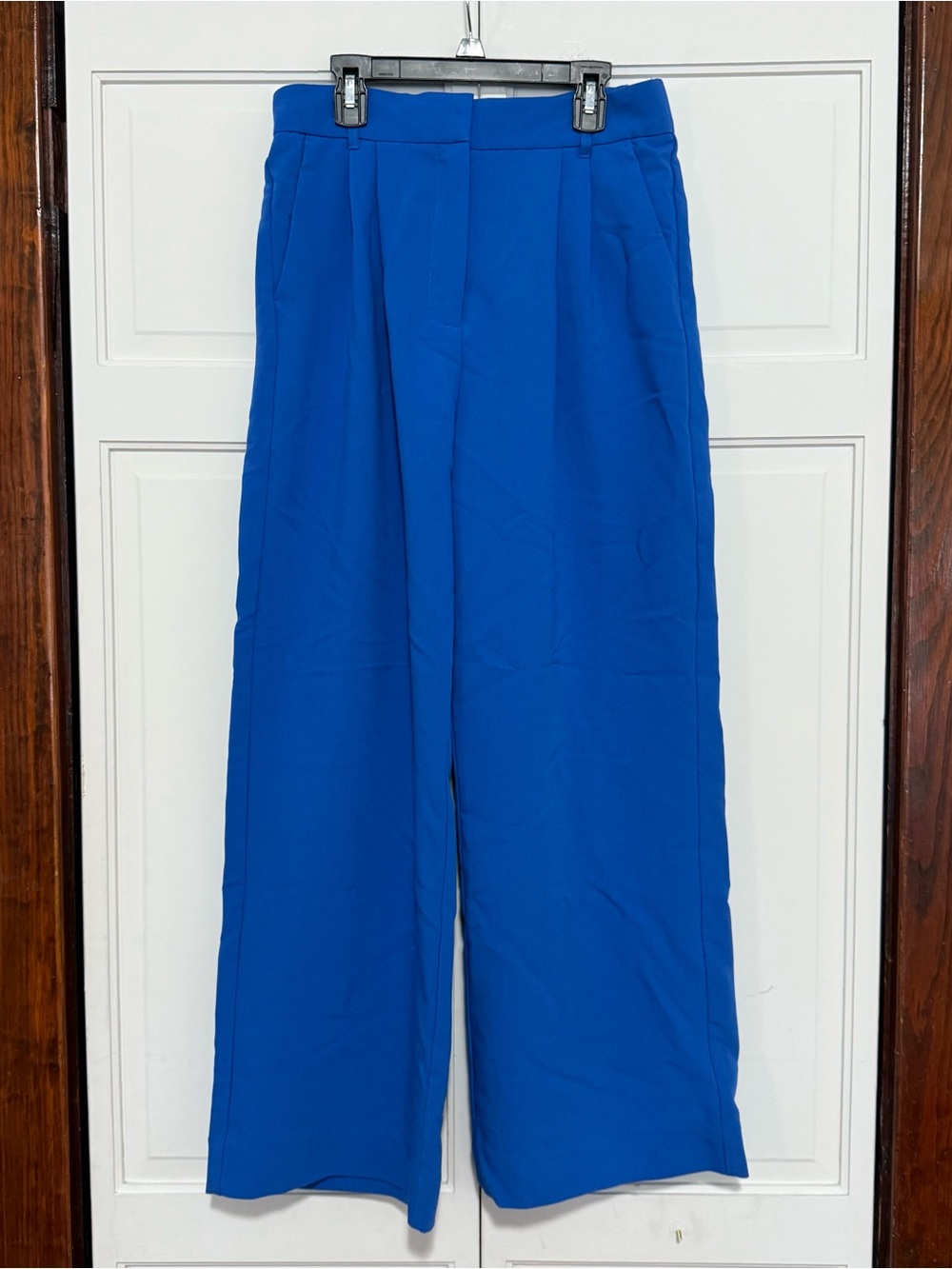 Abercrombie & Fitch Sloane Tailored Wide Leg Pleated Blue Pants size 10 Short